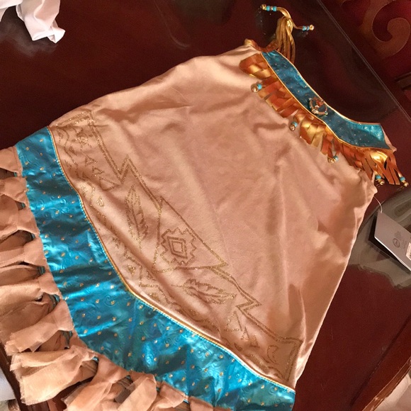 Disney Pokajantas costume. - Picture 4 of 5